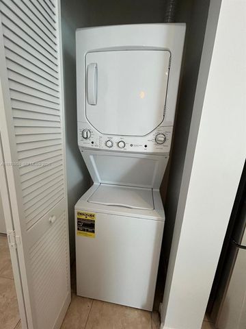 2525 SW 3rd Ave 1402, Miami, FL 33129