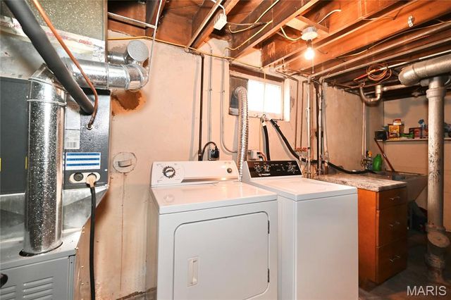 737 Cumberland Drive, St Louis, MO 63125