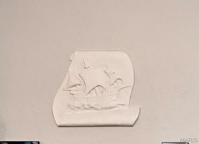 737 Cumberland Drive, St Louis, MO 63125