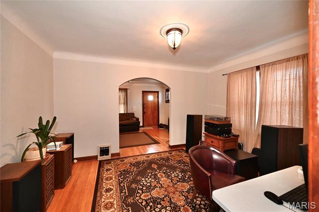 737 Cumberland Drive, St Louis, MO 63125