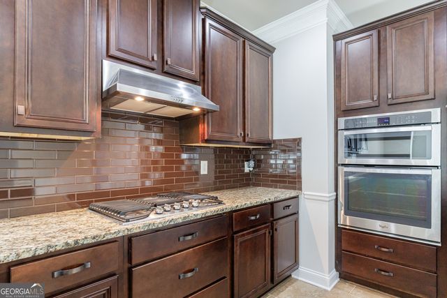 11 Autumn Wood Drive SE, Cartersville, GA 30120