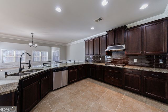 11 Autumn Wood Drive SE, Cartersville, GA 30120