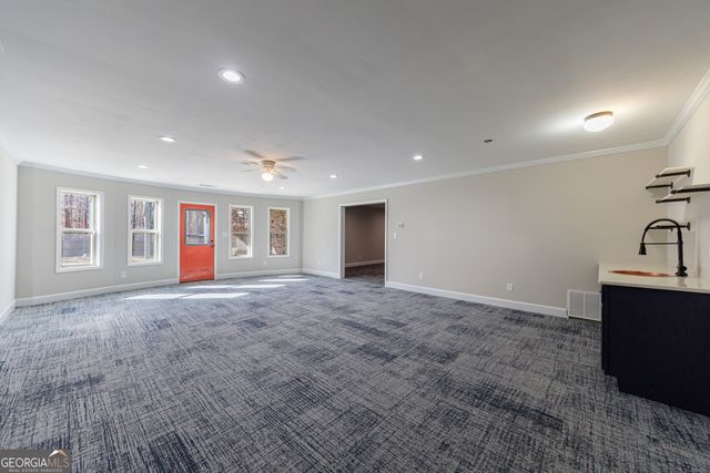 11 Autumn Wood Drive SE, Cartersville, GA 30120