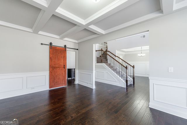 11 Autumn Wood Drive SE, Cartersville, GA 30120