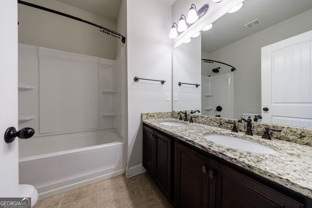 11 Autumn Wood Drive SE, Cartersville, GA 30120