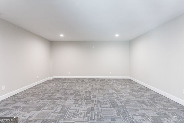 11 Autumn Wood Drive SE, Cartersville, GA 30120