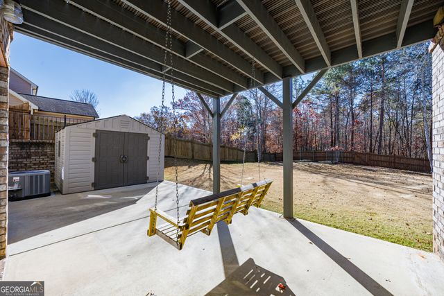 11 Autumn Wood Drive SE, Cartersville, GA 30120