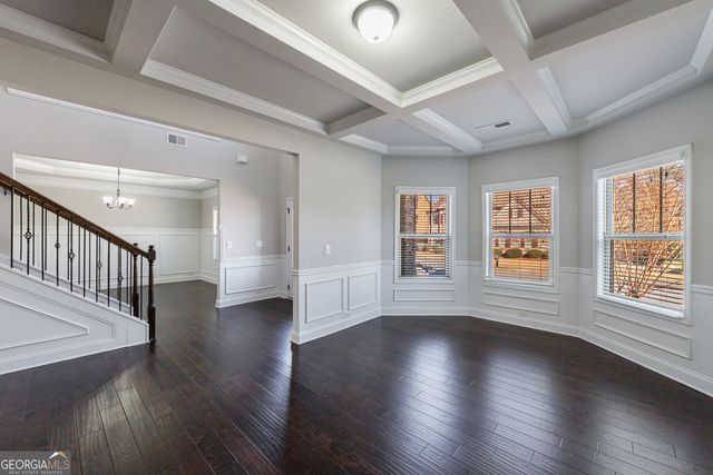 11 Autumn Wood Drive SE, Cartersville, GA 30120