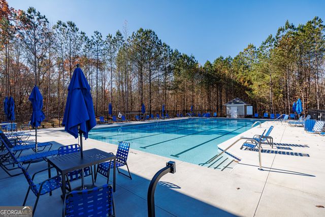 11 Autumn Wood Drive SE, Cartersville, GA 30120