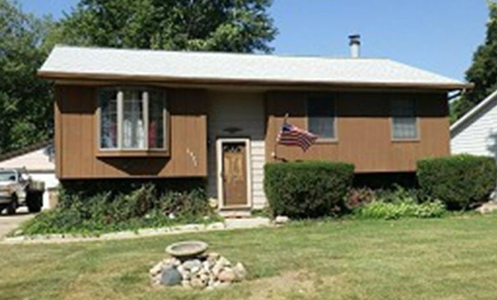 1321 Meadow Drive, Norwalk, IA 50211