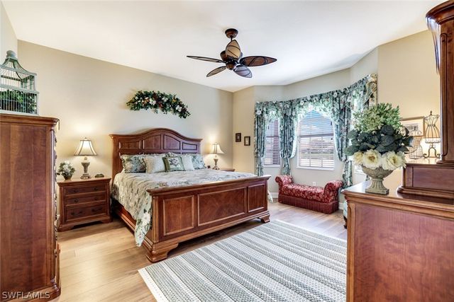 6446 Legacy CIR 102, Naples, FL 34113