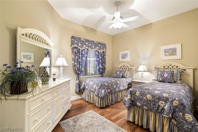 6446 Legacy CIR 102, Naples, FL 34113