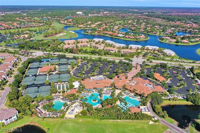 6446 Legacy CIR 102, Naples, FL 34113