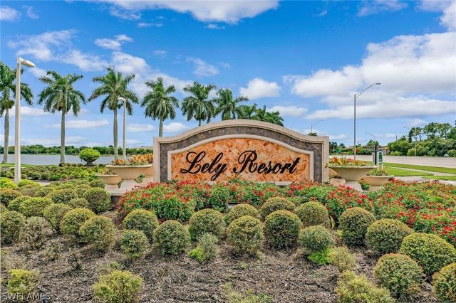 6446 Legacy CIR 102, Naples, FL 34113
