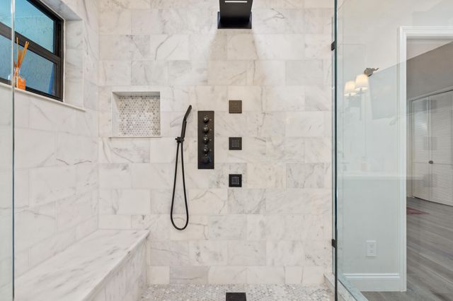 2831 SE Fairway W, Stuart, FL 34997