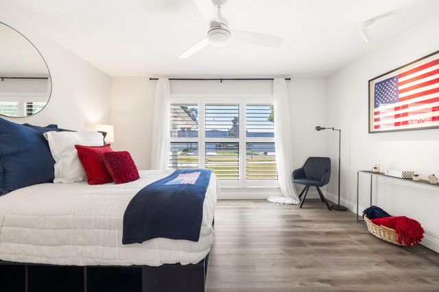 2831 SE Fairway W, Stuart, FL 34997