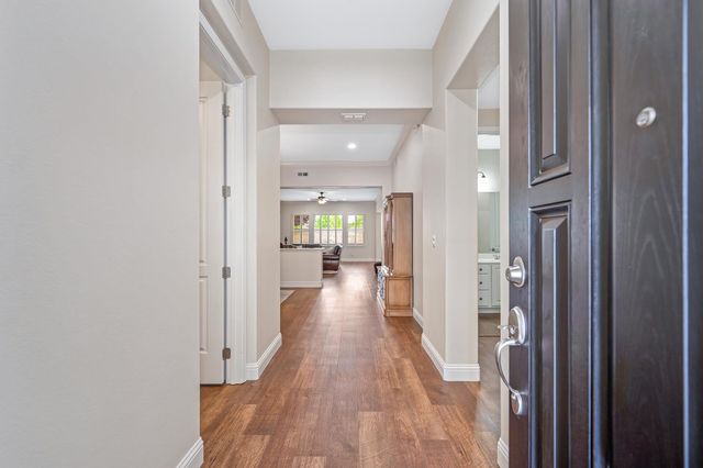 5966 Tanus Cir, Rocklin, CA 95677