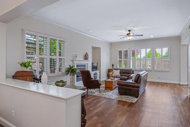 5966 Tanus Cir, Rocklin, CA 95677