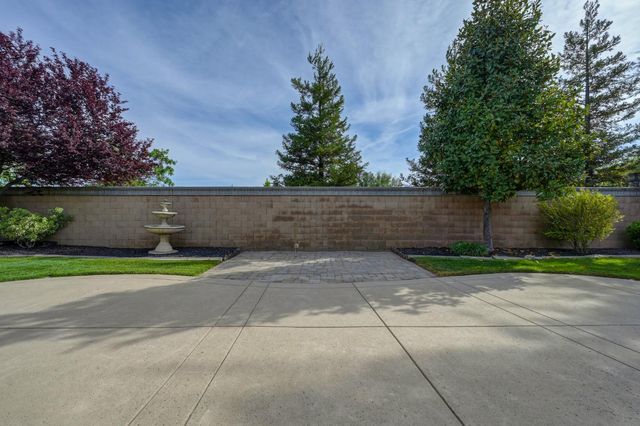 5966 Tanus Cir, Rocklin, CA 95677