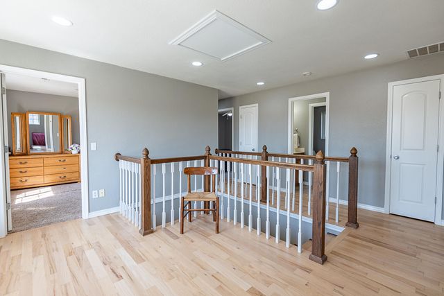 18877 E 1200 Road, Stockton, MO 65785