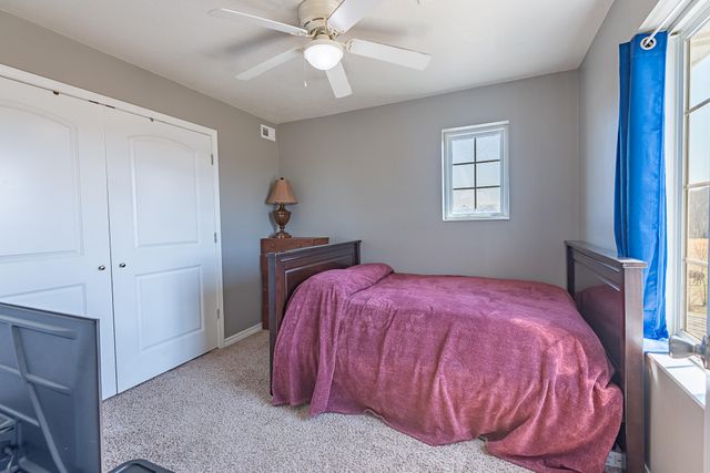 18877 E 1200 Road, Stockton, MO 65785