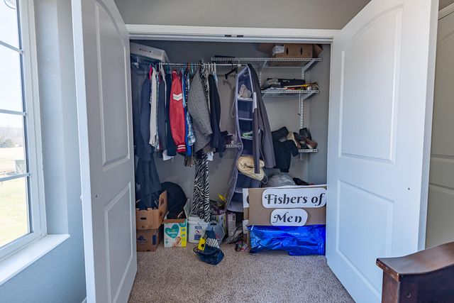 18877 E 1200 Road, Stockton, MO 65785