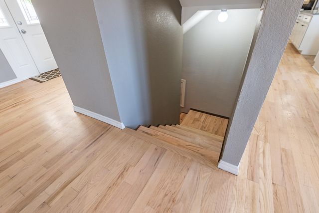 18877 E 1200 Road, Stockton, MO 65785