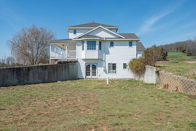 18877 E 1200 Road, Stockton, MO 65785