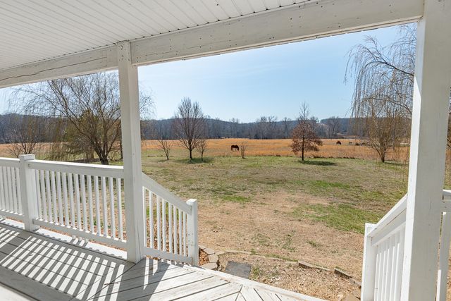 18877 E 1200 Road, Stockton, MO 65785