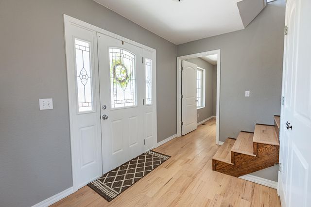 18877 E 1200 Road, Stockton, MO 65785