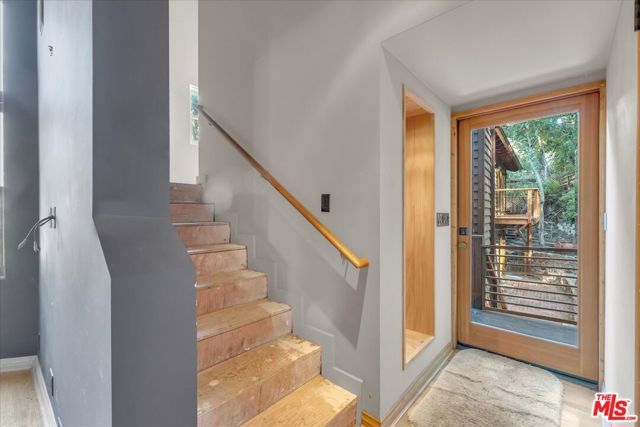 9864 Yoakum Drive, Beverly Hills, CA 90210