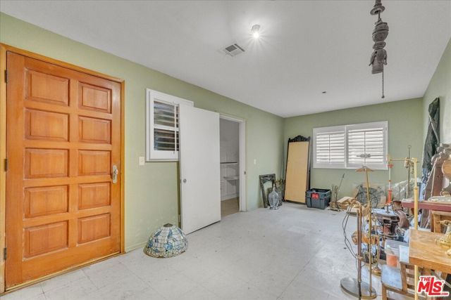 9864 Yoakum Drive, Beverly Hills, CA 90210