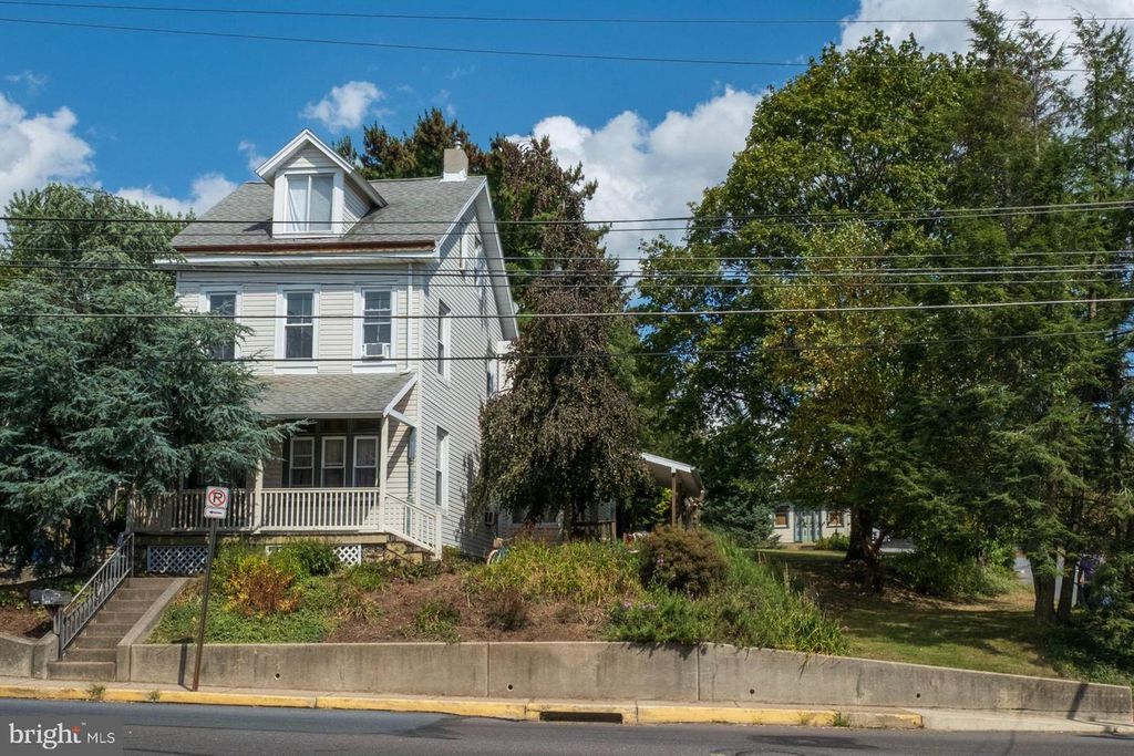 2803 KUTZTOWN RD, Reading, PA 19605