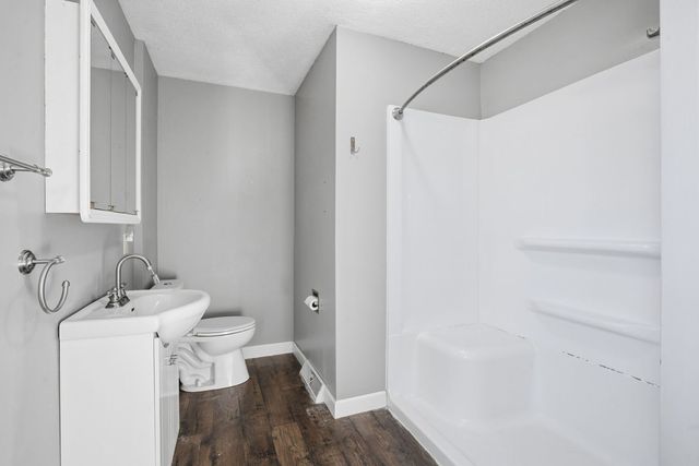 2137 Vine Street, Davenport, IA 52804