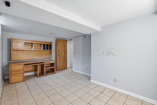 2137 Vine Street, Davenport, IA 52804