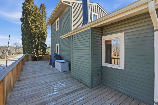 2137 Vine Street, Davenport, IA 52804