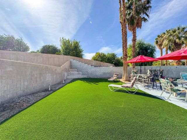 68585 Panorama Rd, Cathedral City, CA 92234