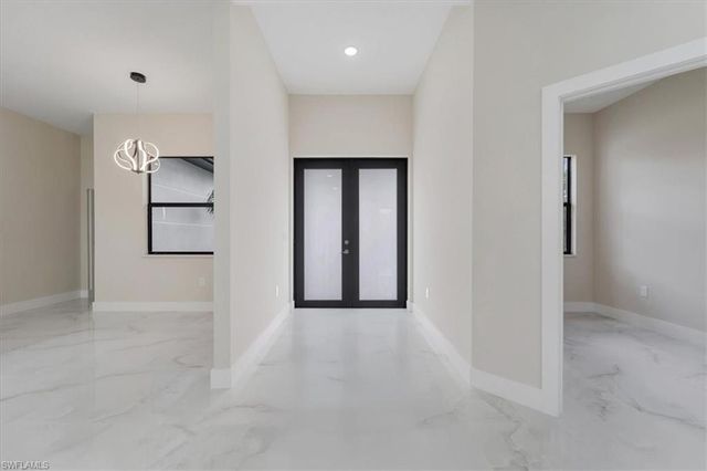 915 Anthony ST E, Lehigh Acres, FL 33974