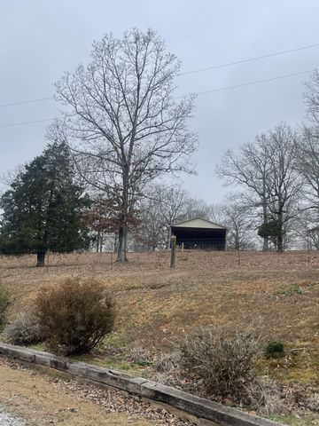 4161 Shady Oak Ln, E, Iron City, TN 38463