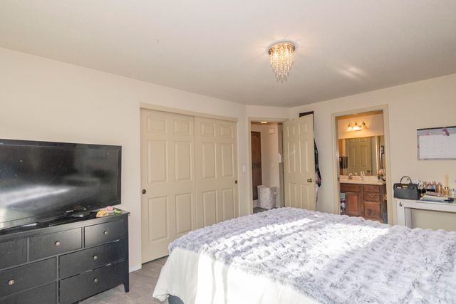 323 Roan Drive, Grants Pass, OR 97526