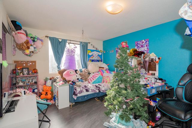 323 Roan Drive, Grants Pass, OR 97526