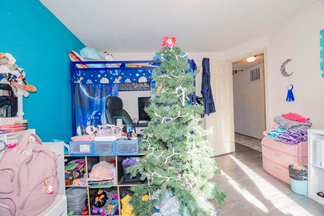 323 Roan Drive, Grants Pass, OR 97526