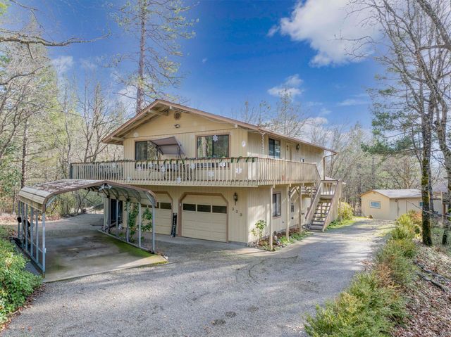 323 Roan Drive, Grants Pass, OR 97526