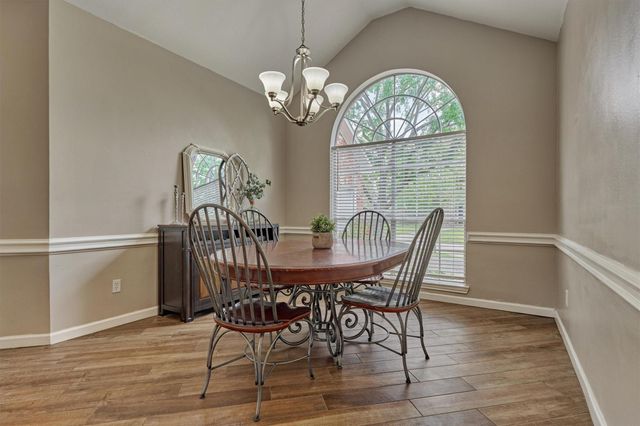 11603 Vailrun Drive, Houston, TX 77070