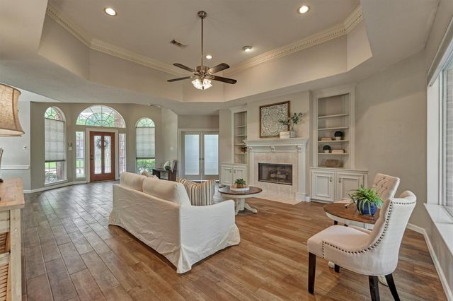 11603 Vailrun Drive, Houston, TX 77070