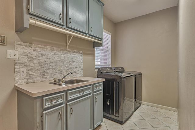 11603 Vailrun Drive, Houston, TX 77070