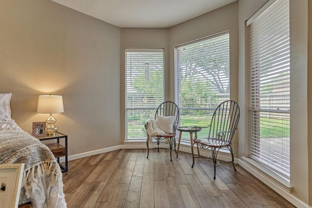 11603 Vailrun Drive, Houston, TX 77070