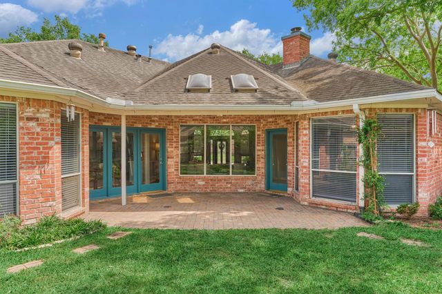 11603 Vailrun Drive, Houston, TX 77070