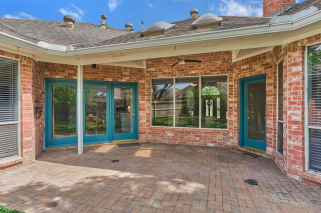 11603 Vailrun Drive, Houston, TX 77070