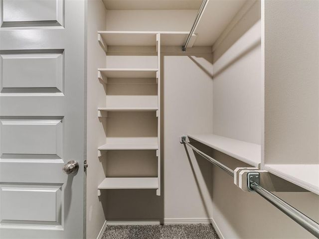 4656 Lincoln Landing, Harrah, OK 73046